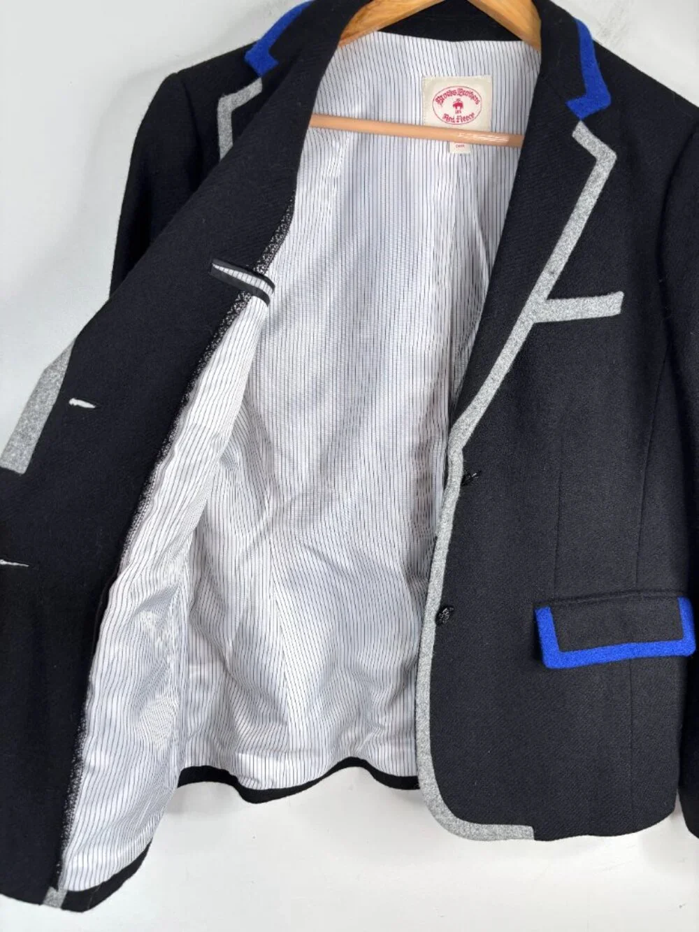 Brooks Brothers preowned no